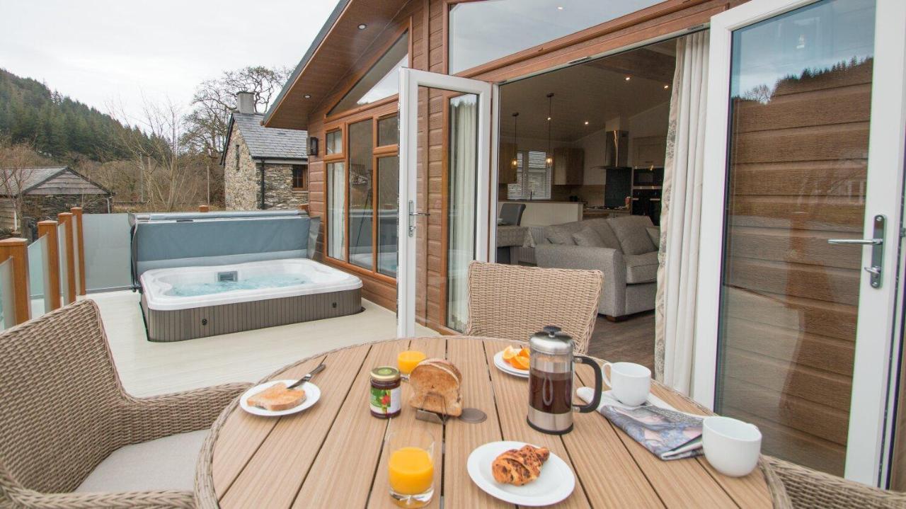 Llyn Padarn Lodge Betws-y-Coed Exterior photo